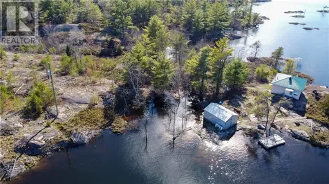 Pcl 7561 Pickerel River Killarney ON P0M 2A0