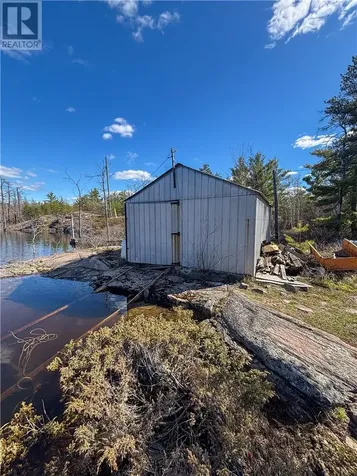 Pcl 7561 Pickerel River Killarney ON P0M 2A0