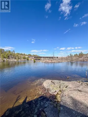 Pcl 7561 Pickerel River Killarney ON P0M 2A0