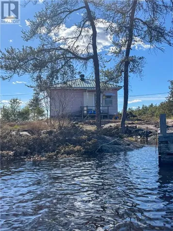 Pcl 7561 Pickerel River Killarney ON P0M 2A0