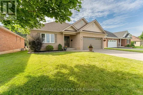 90 Weston Drive Tillsonburg ON N4G 5W9