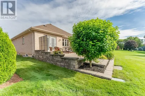 90 Weston Drive Tillsonburg ON N4G 5W9