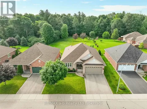 90 Weston Drive Tillsonburg ON N4G 5W9