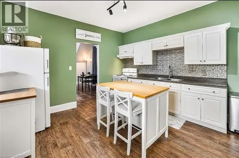 231 Dalhousie Street Brantford ON N3S 3V1