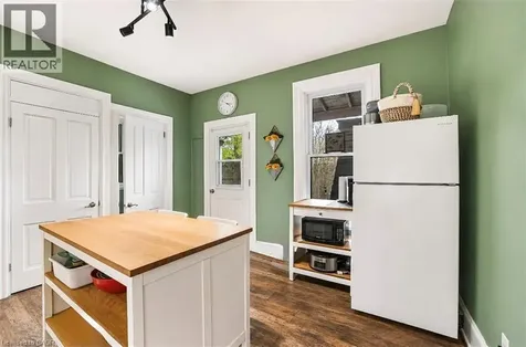231 Dalhousie Street Brantford ON N3S 3V1