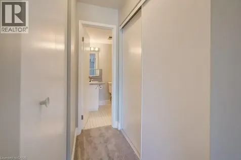 15 Hofstetter Avenue Kitchener ON N2A 3Z7