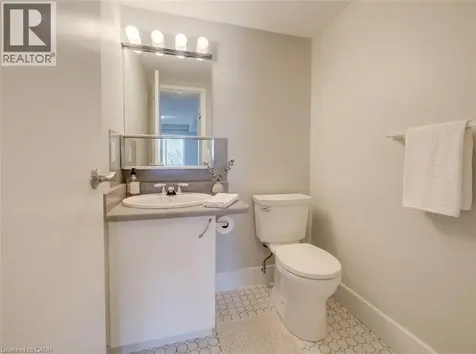 15 Hofstetter Avenue Kitchener ON N2A 3Z7