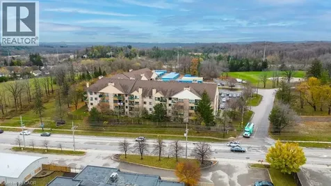 15 Hofstetter Avenue Kitchener ON N2A 3Z7
