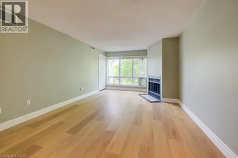 15 Hofstetter Avenue Kitchener ON N2A 3Z7