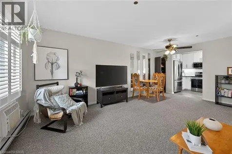 6 Niagara Street Grimsby ON L3M 5A4