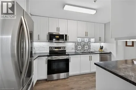6 Niagara Street Grimsby ON L3M 5A4