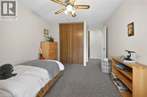 6 Niagara Street Grimsby ON L3M 5A4