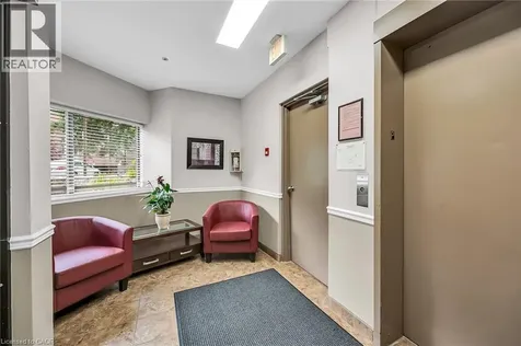6 Niagara Street Grimsby ON L3M 5A4