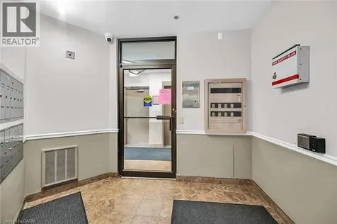 6 Niagara Street Grimsby ON L3M 5A4