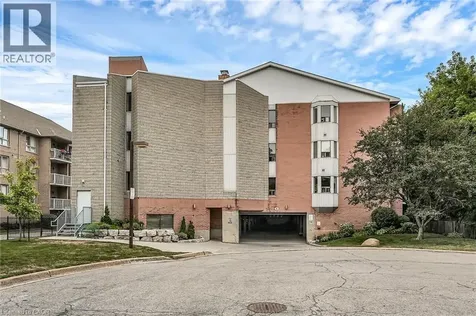 6 Niagara Street Grimsby ON L3M 5A4
