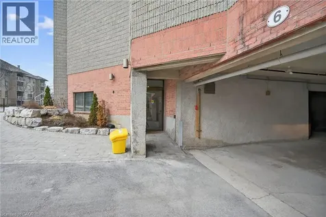 6 Niagara Street Grimsby ON L3M 5A4