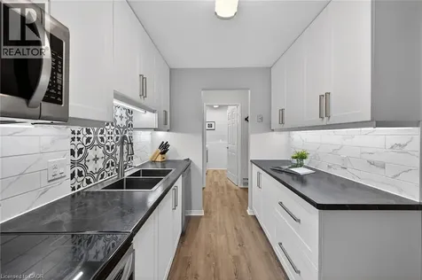 6 Niagara Street Grimsby ON L3M 5A4