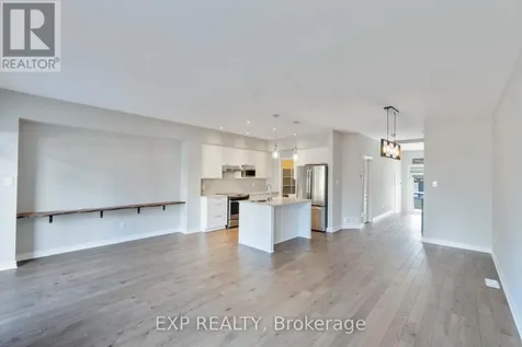 760 Carnelian Crescent Ottawa ON K1X 0A8