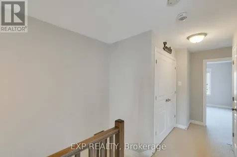 760 Carnelian Crescent Ottawa ON K1X 0A8