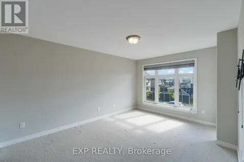760 Carnelian Crescent Ottawa ON K1X 0A8