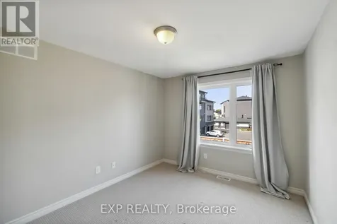 760 Carnelian Crescent Ottawa ON K1X 0A8
