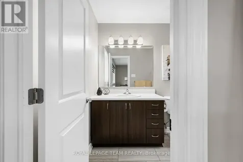 233 Mountain Sorrel Way Ottawa ON K4A 1H3
