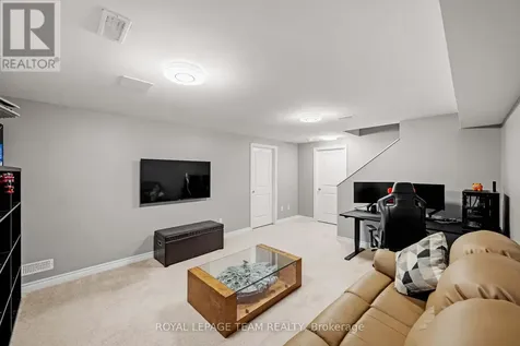 233 Mountain Sorrel Way Ottawa ON K4A 1H3