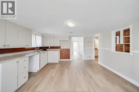1057 Oak Avenue Kingsville ON N9Y 3T6