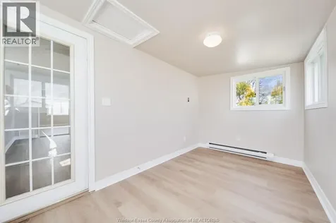 1057 Oak Avenue Kingsville ON N9Y 3T6