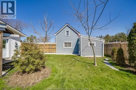 1057 Oak Avenue Kingsville ON N9Y 3T6