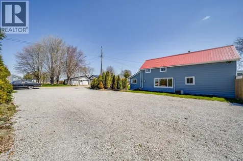 1057 Oak Avenue Kingsville ON N9Y 3T6