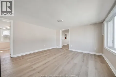 1057 Oak Avenue Kingsville ON N9Y 3T6