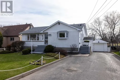157 Windsor Street Thunder Bay ON P7B 1V2
