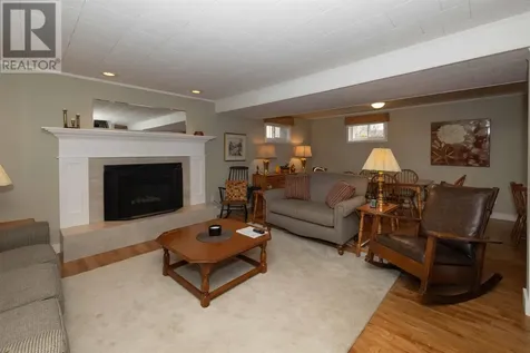 157 Windsor Street Thunder Bay ON P7B 1V2