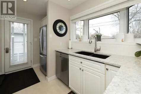 157 Windsor Street Thunder Bay ON P7B 1V2