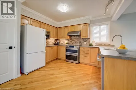 1161 Countrystone Drive Kitchener ON N2N 3H4