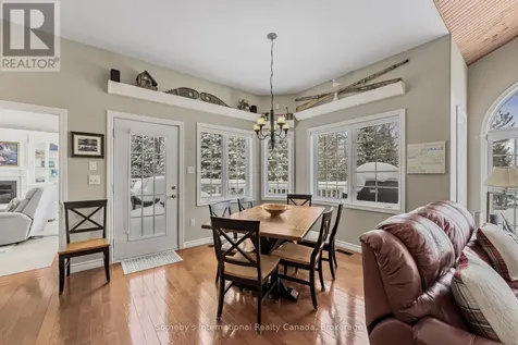 679 Sandy Bay Road Tiny ON L9M 0H6