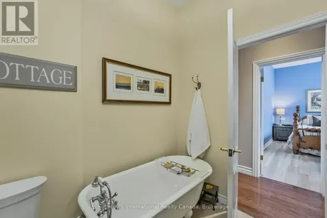 679 Sandy Bay Road Tiny ON L9M 0H6