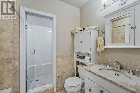 679 Sandy Bay Road Tiny ON L9M 0H6