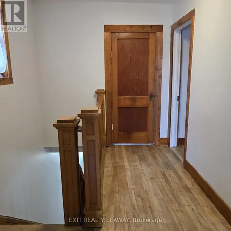 140 Belmont Street Cornwall ON K6H 4Z3