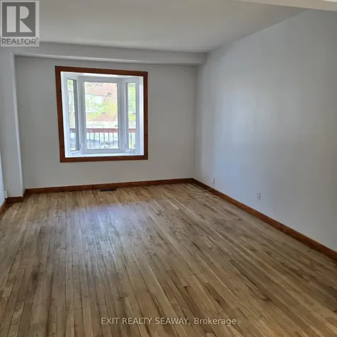 140 Belmont Street Cornwall ON K6H 4Z3