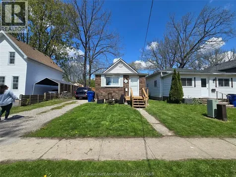 161 Wellington East Street Chatham ON N7M 3P2