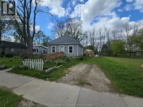 249 King St E Street Chatham ON N7M 3N3