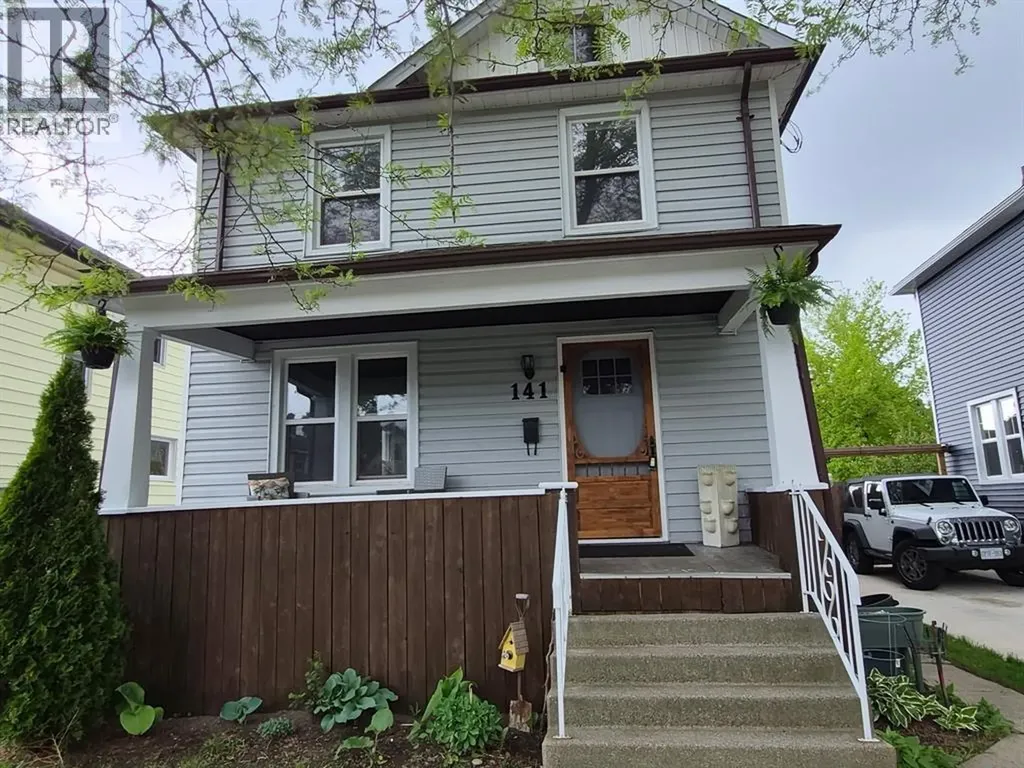 141 Richard Street Sarnia ON N7T 1S6