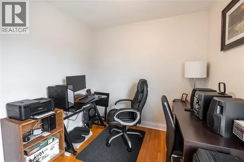 736 Southern Avenue Sarnia ON N7T 7E3