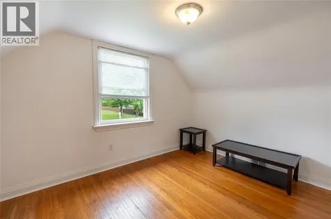 736 Southern Avenue Sarnia ON N7T 7E3