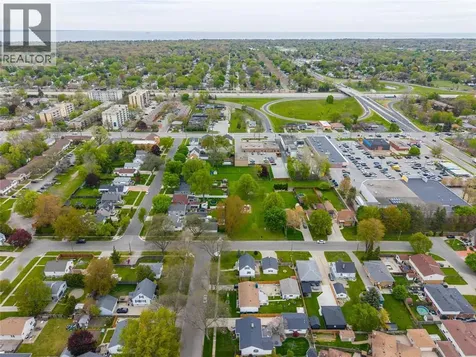736 Southern Avenue Sarnia ON N7T 7E3