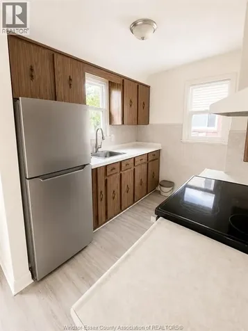 1435 Hickory Windsor ON N8Y 3S8