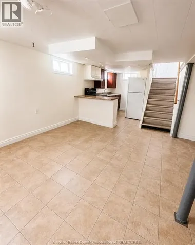 1435 Hickory Windsor ON N8Y 3S8