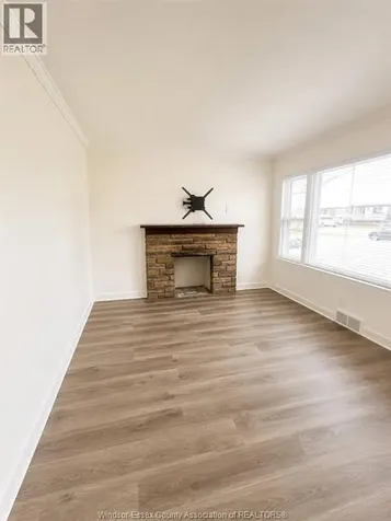 1435 Hickory Windsor ON N8Y 3S8